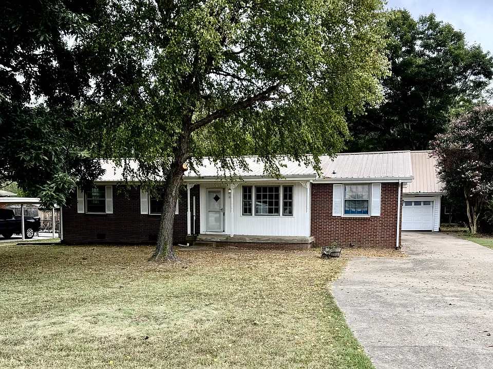449 High Point Rd