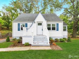 174 Alcoa Ave, Edison, NJ 08837