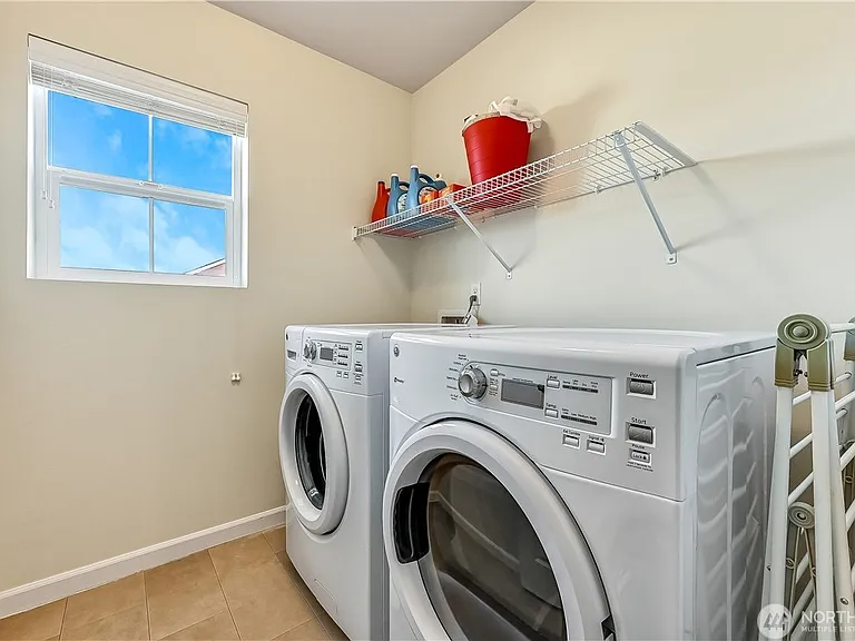 20306 5th Pl W — Photo 3