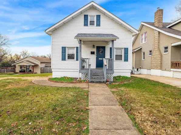 4022 Walsh St, Saint Louis, MO 63116