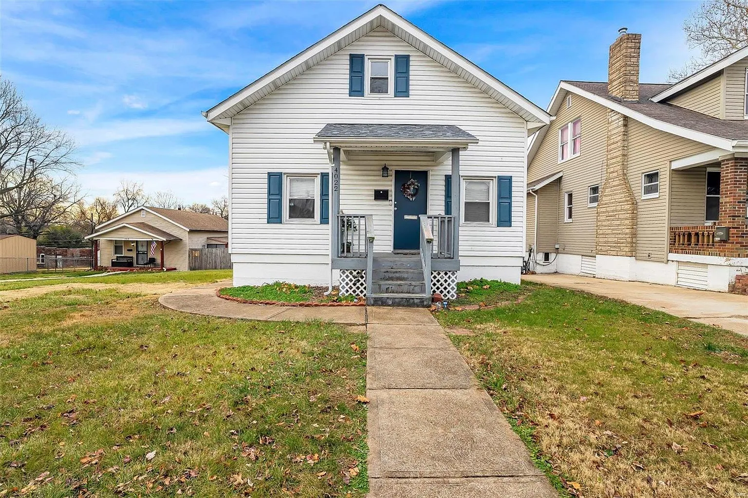 4022 Walsh St photo 1