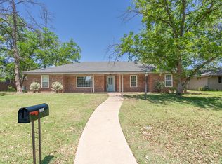 2404 Dartmouth Dr, Midland, TX 79705
