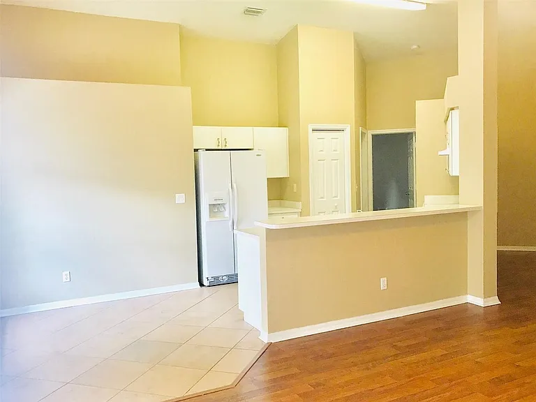 4617 Newbourne Way — Photo 8