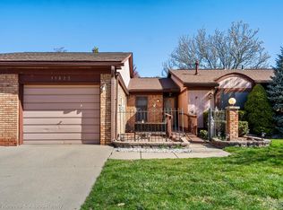 11825 Hawaii Dr, Warren, MI 48093