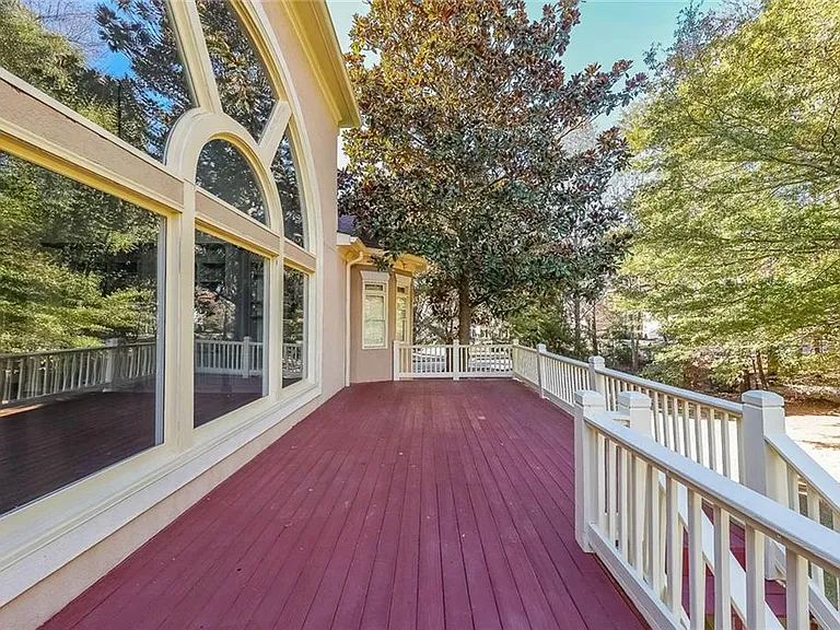 2747 Lockerly Ln — Photo 23