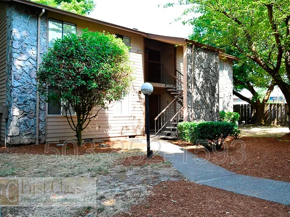 VALLEY WOODS, 20125 SW Tualatin Valley Hwy #5, Aloha, OR 97003