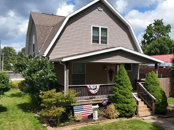 515 E Bucyrus St, Crestline, OH 44827