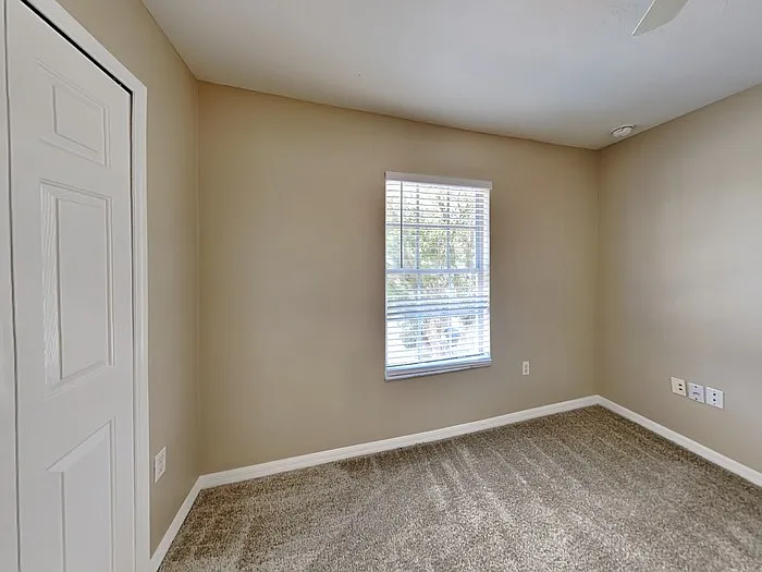 1845 Holton Rd — Photo 15