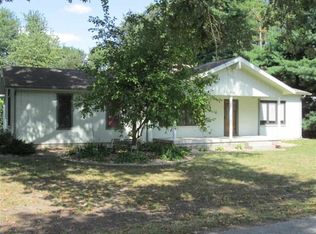926 E Wood Ln, Terre Haute, IN 47802