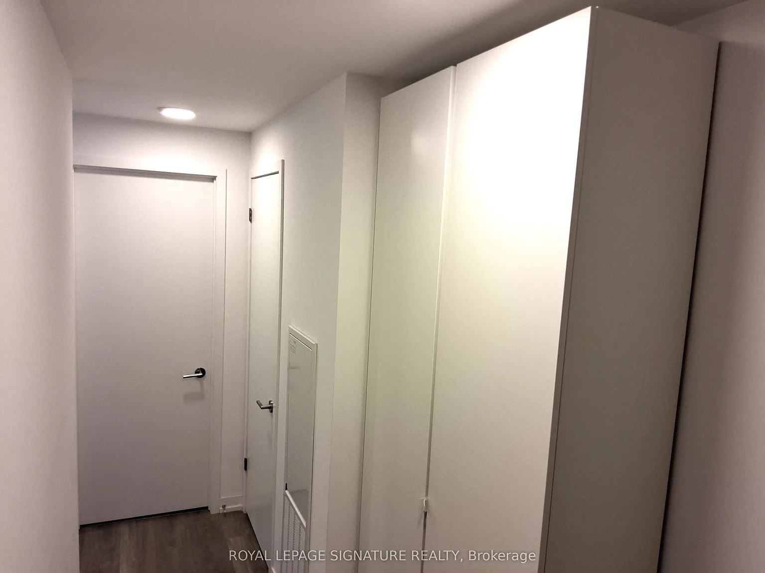 2 bed, $3,200 — Photo 4