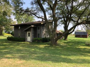 2521 64th St, Fennville, MI 49408