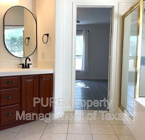 2302 Barnett Dr — Photo 21