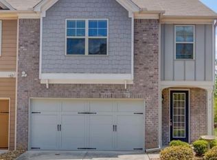 466 Jody Pl, Lilburn, GA 30047