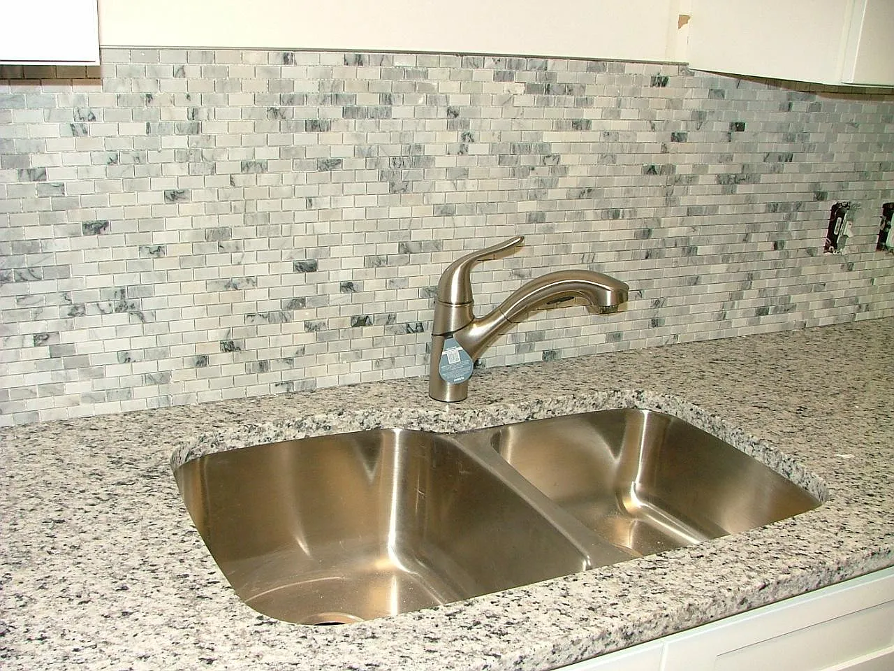 742 Meigs St — Photo 3