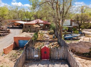 2B Camino Las Cuatas, Santa Fe, NM 87506