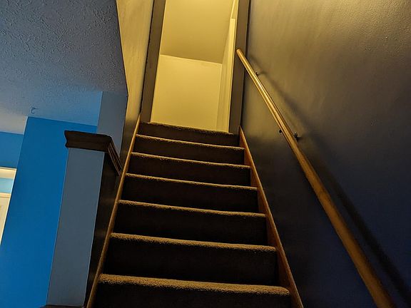 5th image of 813 Shannon Ave