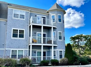 185 Stevens St #3A, Barnstable, MA 02630