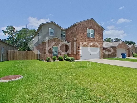 2nd image of 10631 Hillside Creek Dr