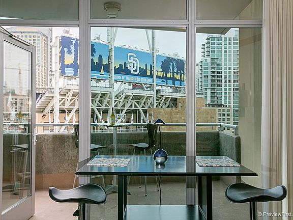 2nd image of 253 10th Ave Unit 622
