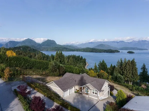 1208 Saint Andrews Rd, Sunshine Coast, BC V0N 1V1