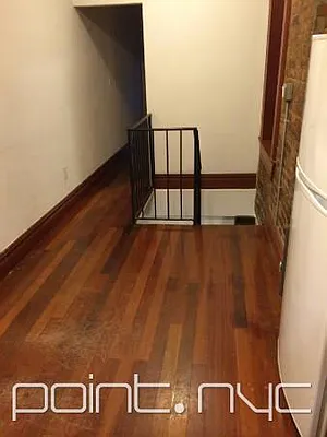 Rented by Point NYC | media 12