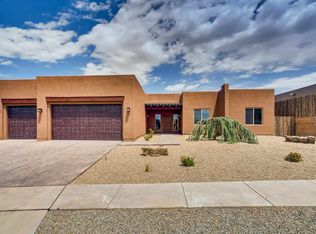 17 Bosquecillo, Santa Fe, NM 87508