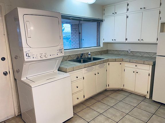 5th image of 2132 Bonham Ave #2132