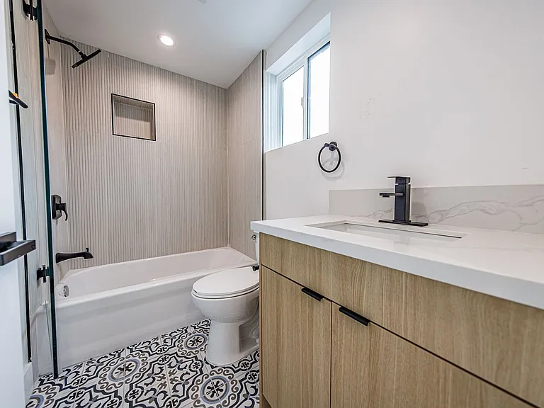 2026 Luxury 3, 4 & 5 Bed Townhomes — Photo 50