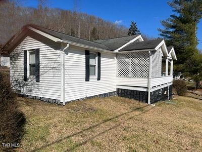 680 Left Poor Valley Rd, Pennington Gap, VA, 24277