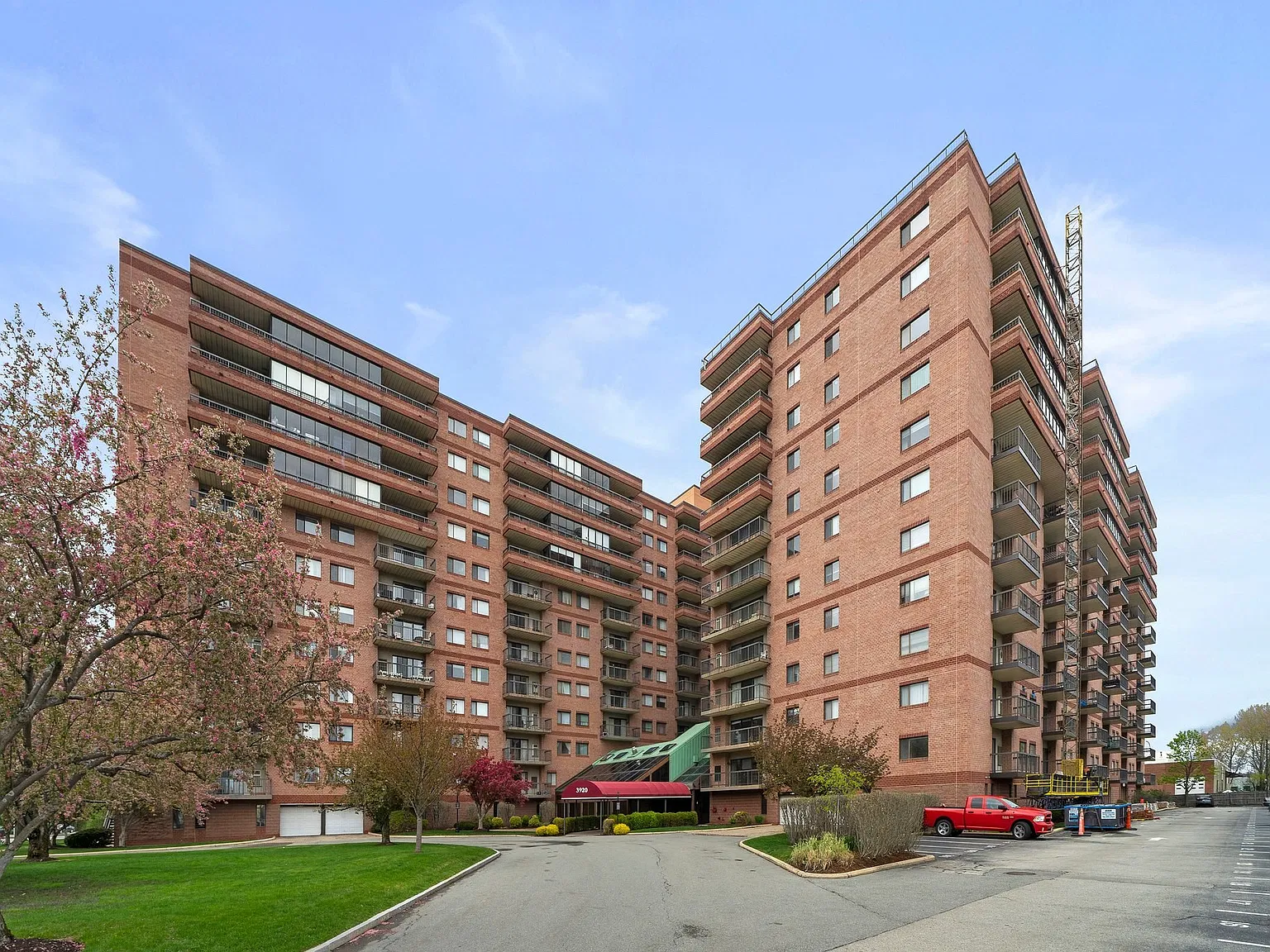 1 bed, 826 sqft, $2,500 — Photo 1