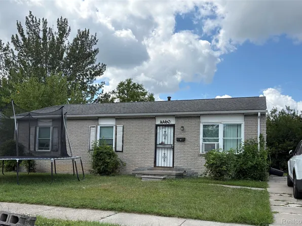 4460 Isabelle St, Inkster, MI 48141