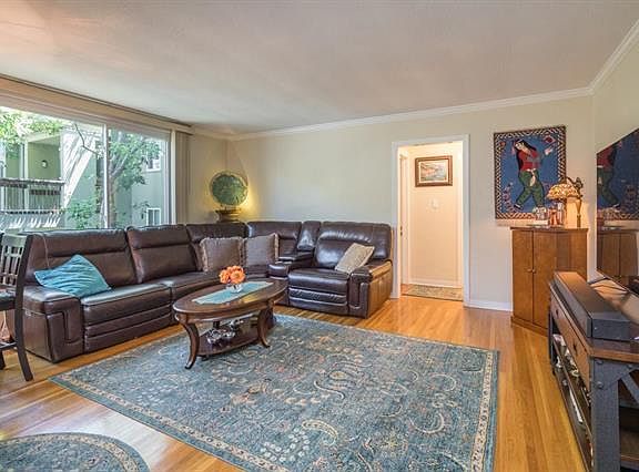 3rd image of 155 El Camino Real APT 14