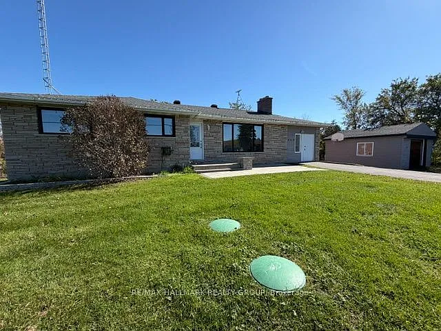 4 bed, $3,200 — Photo 2