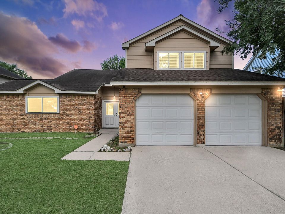 1st image of 8527 Pearl Lake Dr