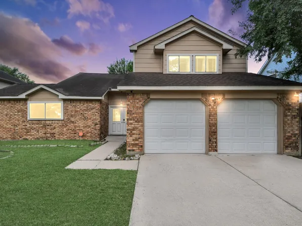 8527 Pearl Lake Dr, Houston, TX 77095
