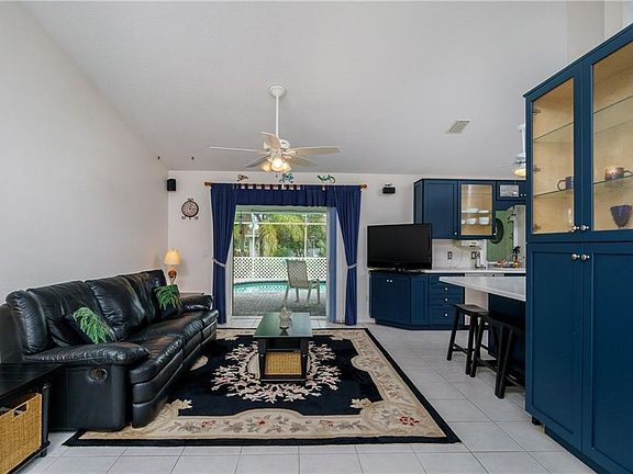 5th image of 6247 Catalan St