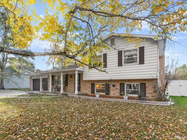 5340 N Georgetown Rd, Grand Blanc, MI 48439