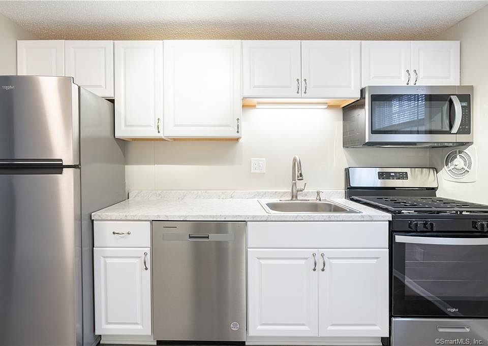 1st image of 73 Sigwin Dr Unit 73
