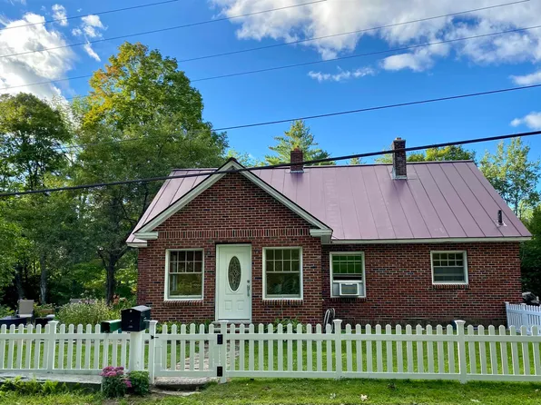 186 Gunn Rd, Keene, NH 03431