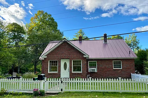 186 Gunn Rd Photo 1