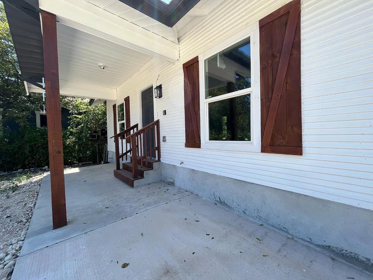 146 Isabel Street — Photo 4