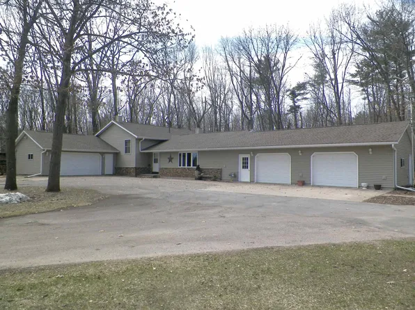N2765 Timber Ln, Weyauwega, WI 54983