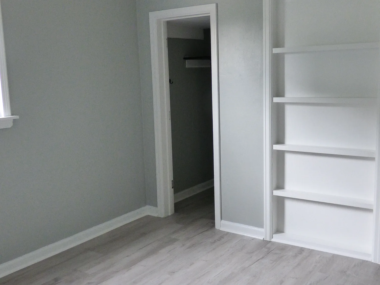 2 bed, 800 sqft, $1,950 — Photo 3