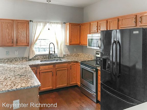 4th image of 9312 Silverbush Dr