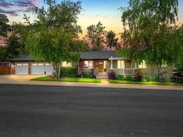 140 Sierra Mesa Pl, Auburn, CA 95603