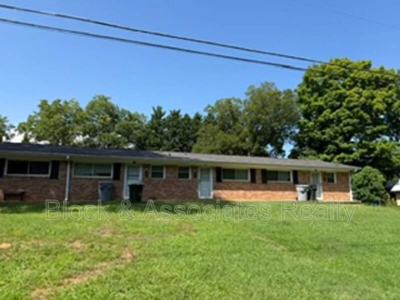 1 bed, 1.0 bath, $650 — Photo 1