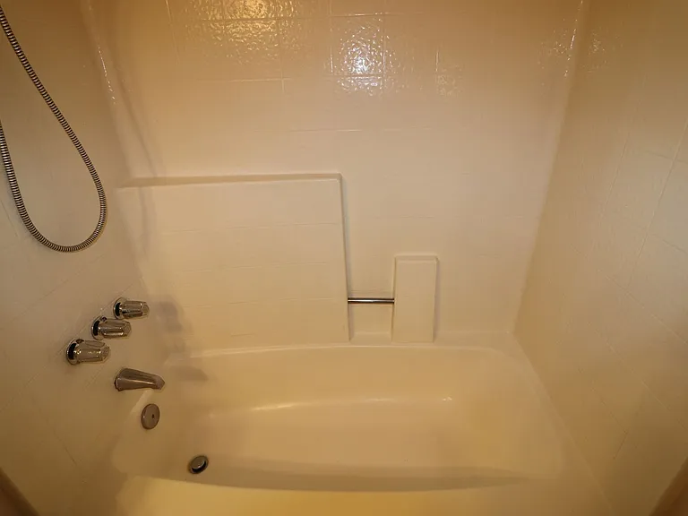 21233 Lassen St #2 — Photo 27