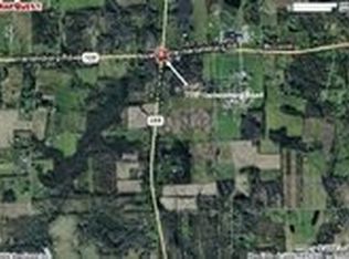 2332 Harlansburg Rd, New Castle, PA 16101