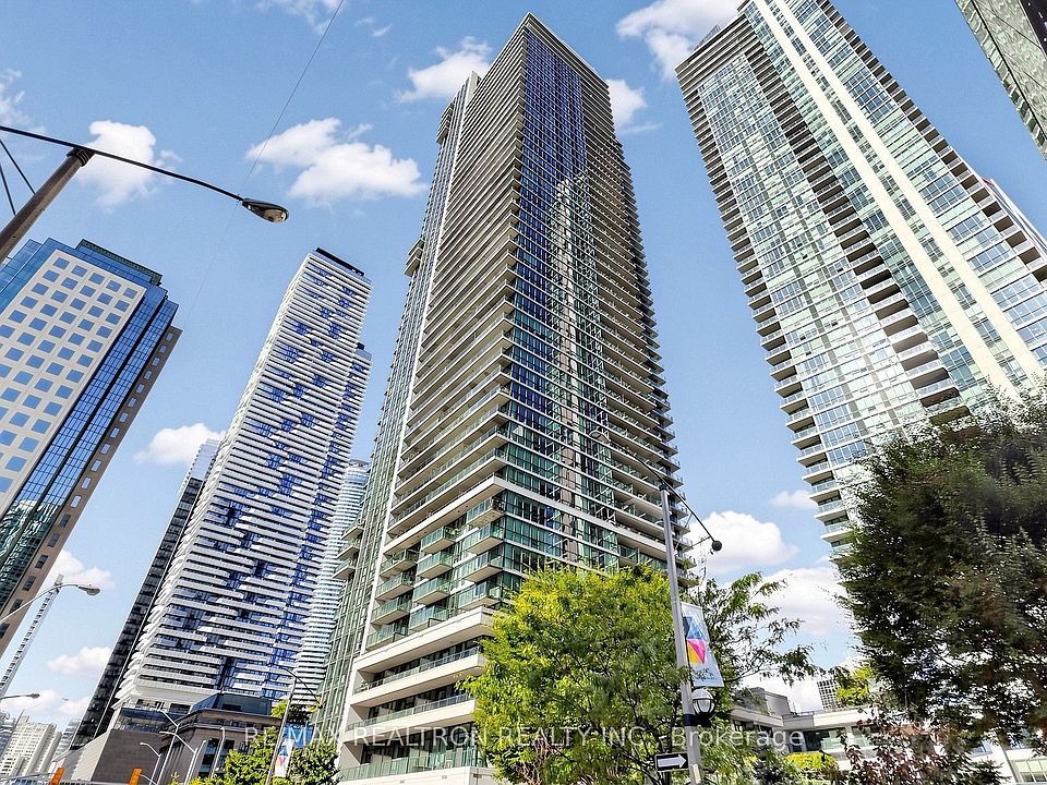 1st image of 33 Bay St #2211