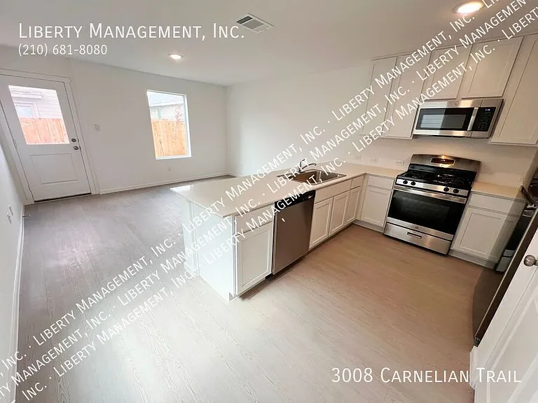 3008 Carnelian Trl — Photo 5